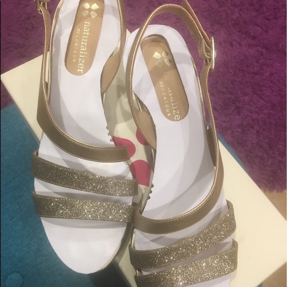 Naturalizer sparkly sandals